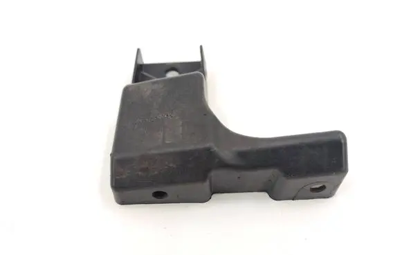 Opel Mokka X Rear bumper mounting bracket 95245216