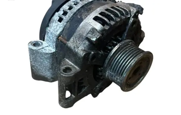 Toyota Verso Generator/alternator 1042104521 p0524800