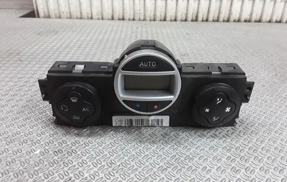 Renault Scenic II - Grand scenic II Climate control unit 8200501465