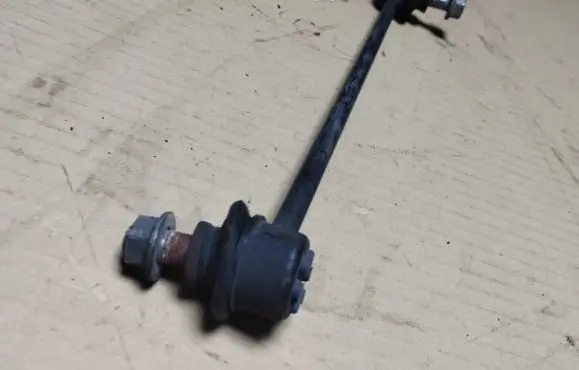 Acura MDX II Front anti-roll bar/stabilizer link 