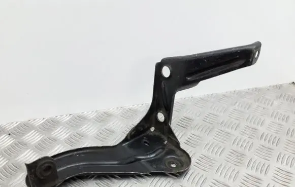 Audi A6 S6 C6 4F Intercooler pipe mounting bracket 4F0145813F