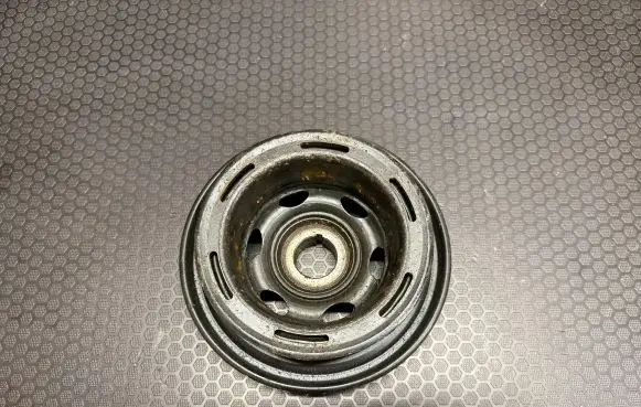 Mercedes-Benz Sprinter W901 W902 W903 W904 Crankshaft pulley A6110300503