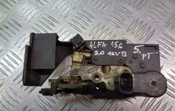 Alfa Romeo 156 Rear door lock