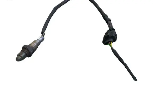 Volkswagen Jetta VI Lambda probe sensor 04E906262J