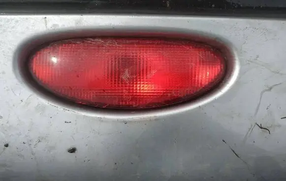 Peugeot 206 Rear fog light 