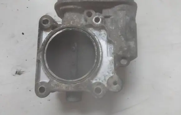 Opel Signum Throttle body valve 27105B4125