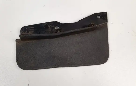 Polestar 2 Rear mudguard 32260658