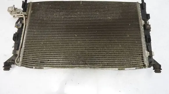 Volvo C30 Radiator set 9124389 3M5H-8005-RK 3M5H-8C607-TA