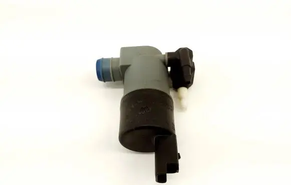 Nissan Qashqai Windscreen/windshield washer pump 9641553880 9641553980