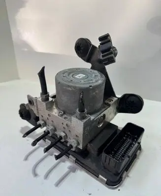 Volvo XC90 ABS Pump P31680101 10022009714