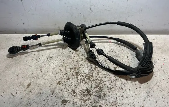 Opel Crossland X Gear shift cable linkage 1000913505