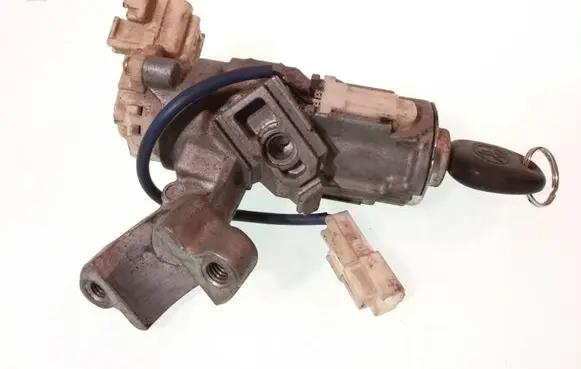 Toyota Yaris Ignition lock 45020521