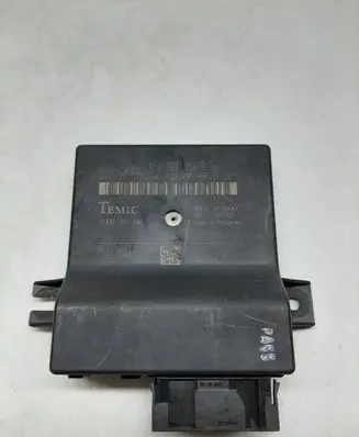 Audi A6 S6 C6 4F Gateway control module 4F0907468D