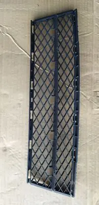 BMW 5 E60 E61 Front bumper lower grill 51117178115