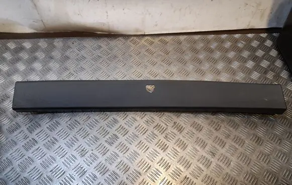 Audi Q7 4M Trunk/boot trim cover 4M0867606