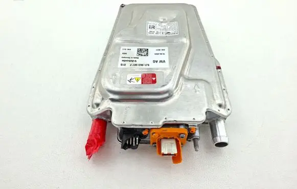 Porsche Taycan 9J1 Auxiliary heating control unit/module 9J1963507F 122R000550 10R068485