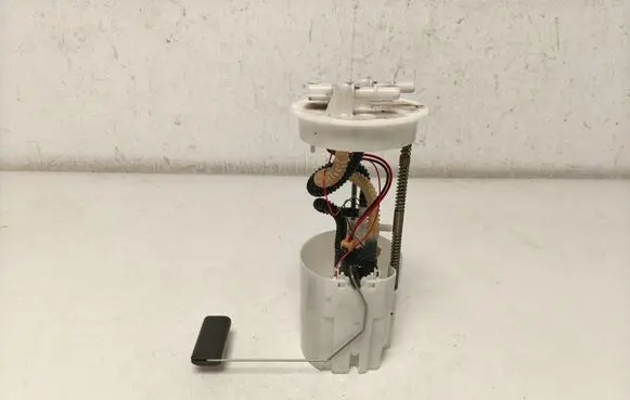 Nissan Qashqai+2 In-tank fuel pump 17040BB51A