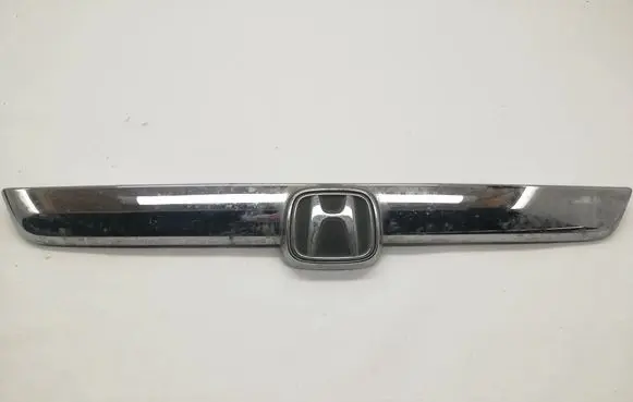 Honda CR-V Tailgate trim 74890SWWE010M1