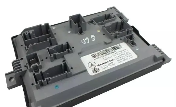 Mercedes-Benz C W205 Other control units/modules A2139003426