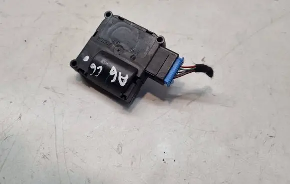 Audi A6 S6 C6 4F Air flap motor/actuator 0132801359 4F0820511A CZ1168803141
