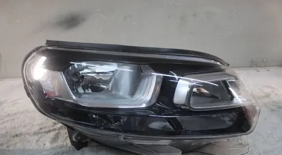 Citroen Jumpy Headlight/headlamp 0019707506 9808567680 125PL7781