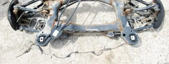 BMW 1 E81 E87 Rear axle beam 