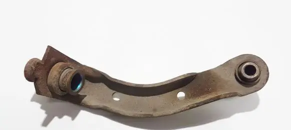 Nissan Micra Engine mount bracket 8200127321r 54524ax600
