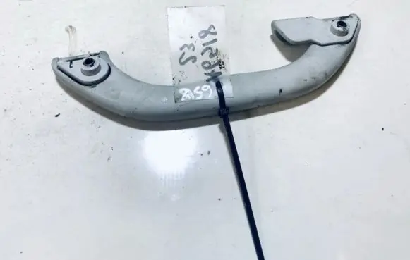 Audi A4 S4 B5 8D Rear interior roof grab handle 8d0857607