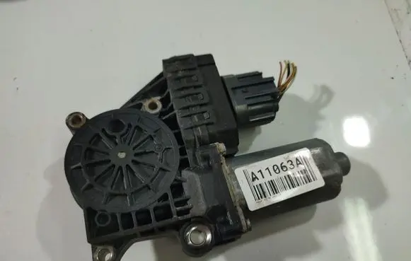 Jaguar X-Type Rear door window regulator motor 