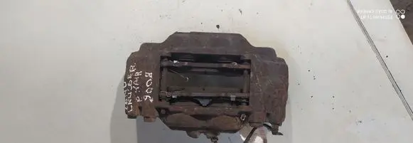 Toyota Land Cruiser (J120) Front brake caliper