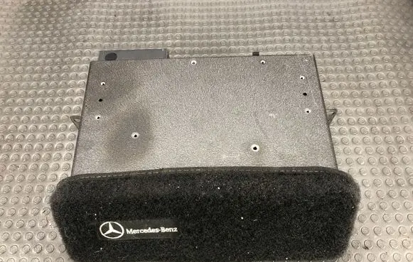 Mercedes-Benz SL R129 CD/DVD changer A0028207989