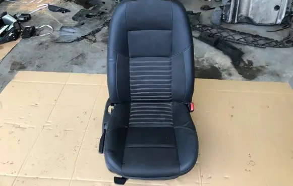 Front passenger seat