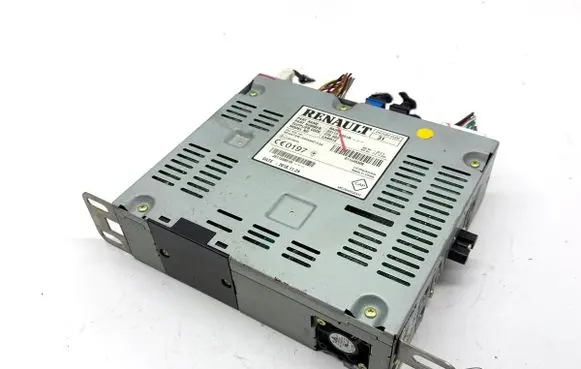 Renault Kadjar Radio/CD/DVD/GPS head unit 281158851R