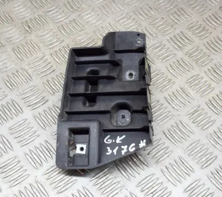 Maserati Quattroporte Rear bumper mounting bracket 670003326