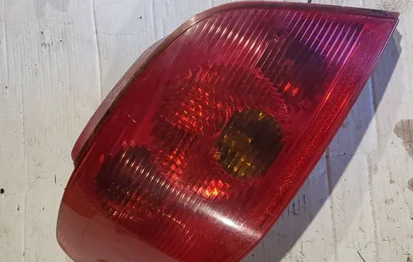 Peugeot 307 Rear/tail lights 89022859504