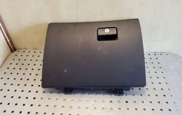 Mitsubishi Pajero Glove box set 