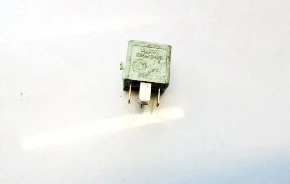 BMW X3 E83 Other relay 61368373700 61.36-8373700