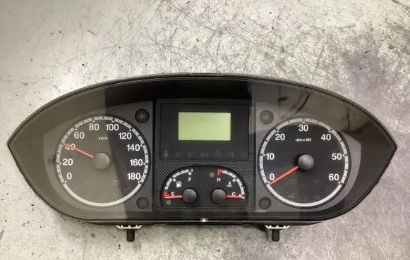 Fiat Ducato Speedometer (instrument cluster) 1340672080 503001210200