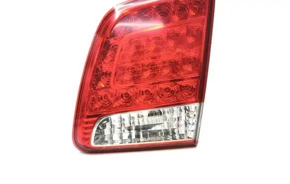 KIA Sorento Tailgate rear/tail lights 924062P12