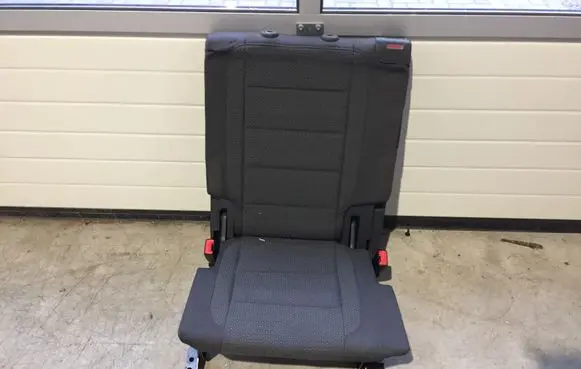Volkswagen Touran I Third row seats 