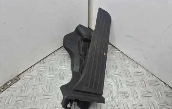 Seat Altea XL Accelerator throttle pedal 1K1721503M