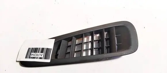 Dash center air vent grill