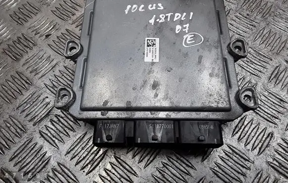 Ford Focus Engine control unit/module 6m5112a650yb