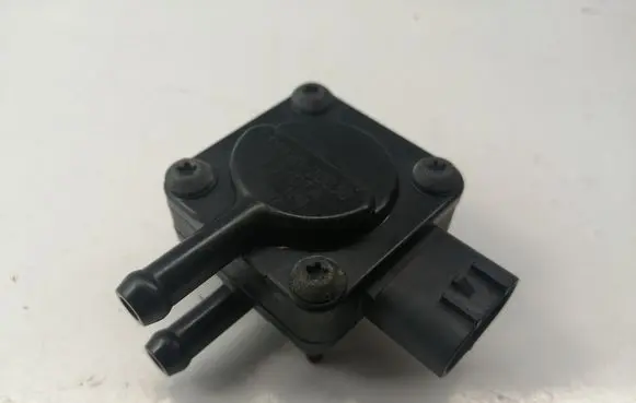 Toyota Avensis T250 Exhaust gas pressure sensor 8948020030
