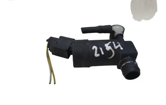 Ford Focus Windscreen/windshield washer pump 1S7117K624FE