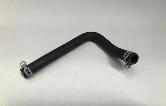 Nissan Qashqai J12 Engine coolant pipe/hose 213070567R