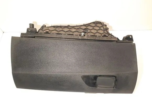 BMW 1 F20 F21 Glove box 9226047