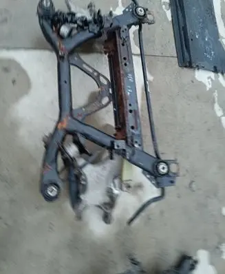 Volvo S90, V90 Rear axle beam 