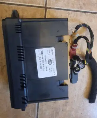 Audi A3 S3 8L Climate control unit 5HB00760804 8L0820043D