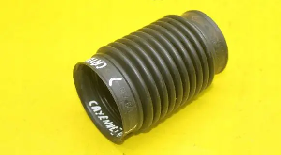 Porsche Cayenne (9PA) Air intake duct part 7L5129739